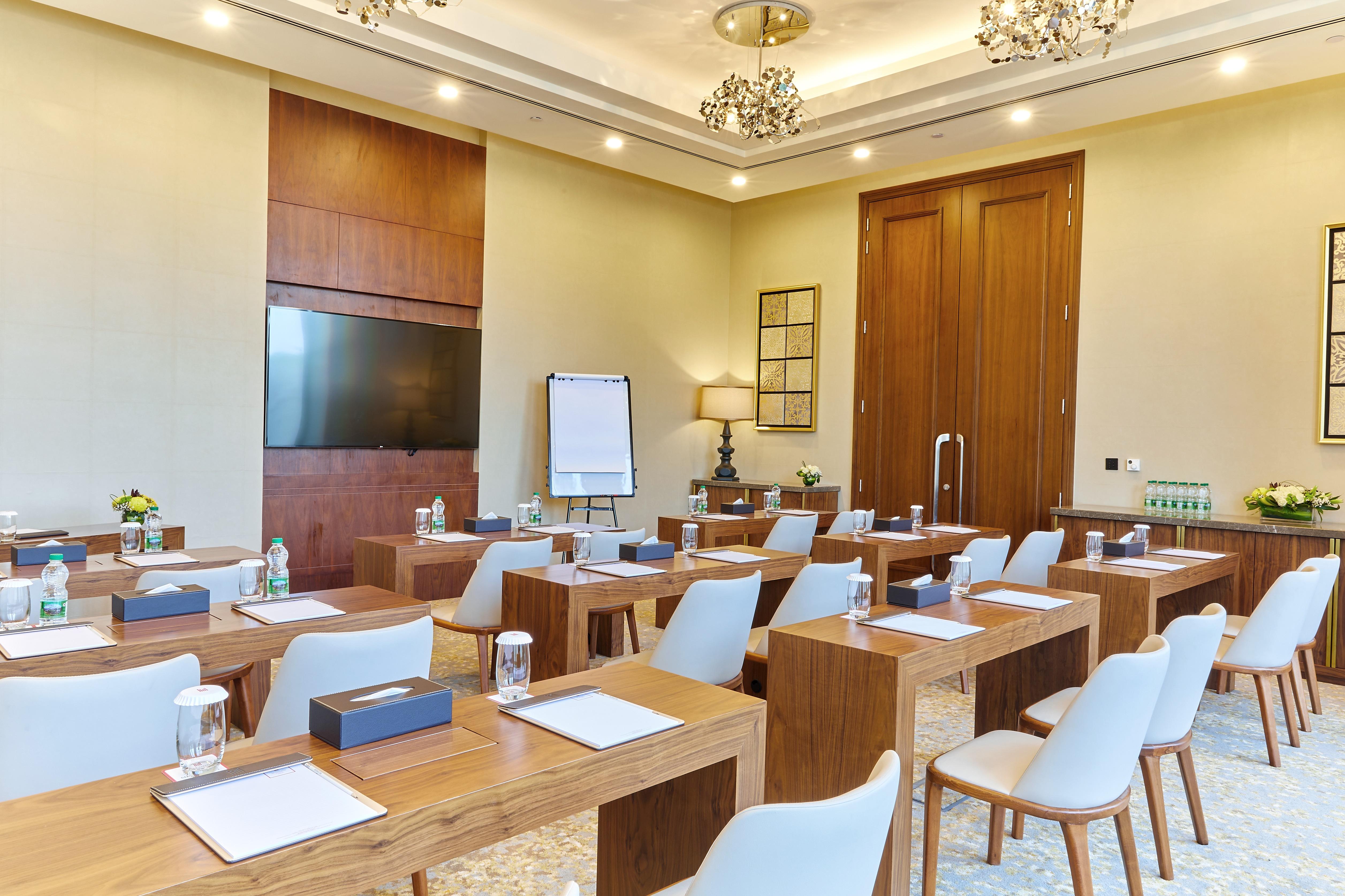 Millennium Resort Salalah Exterior foto Meeting room at the hotel